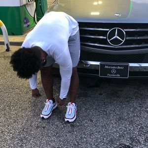 Meet your Posher, Julius